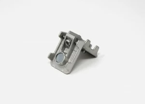 MASTER ITALY Литой кронштейн с внутренней муфтой  0341