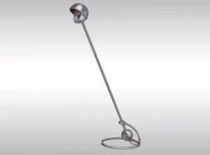 Woka Lamps Vienna Регулируемый торшер из латуни