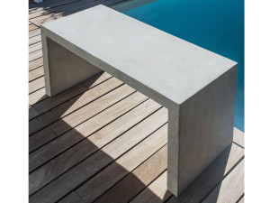 Бетонная садовая скамейка