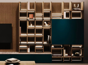 Книжный шкаф из дуба с освещением