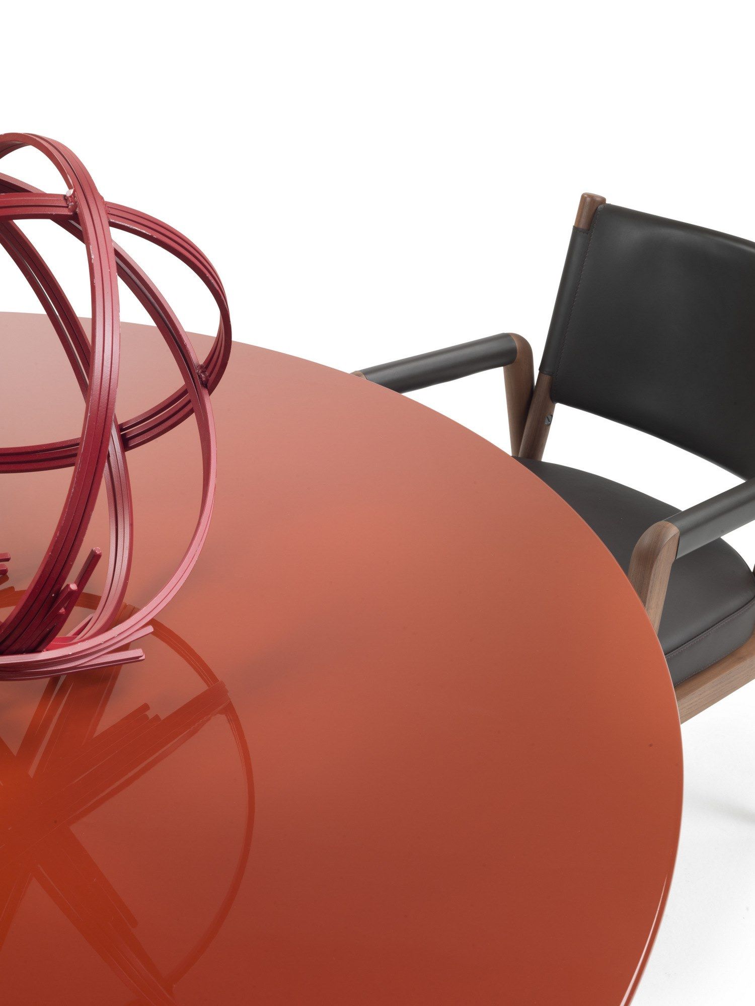 Круглый стол с лакированной столешницей Flexform ARCH-00091797 - Вид №5