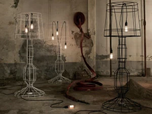 Karman Торшер из металла Sisma