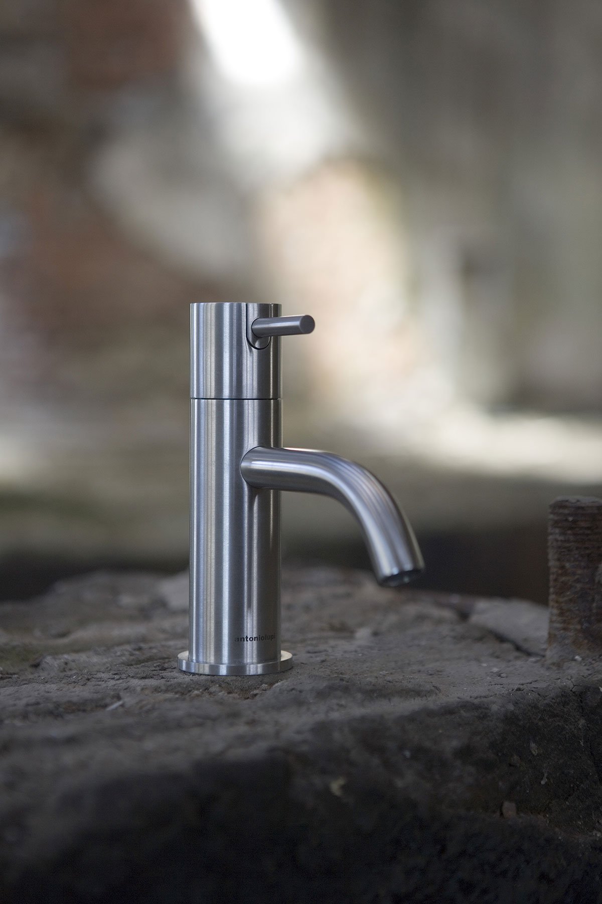 ST-108 Ayati Кран Antoniolupi 