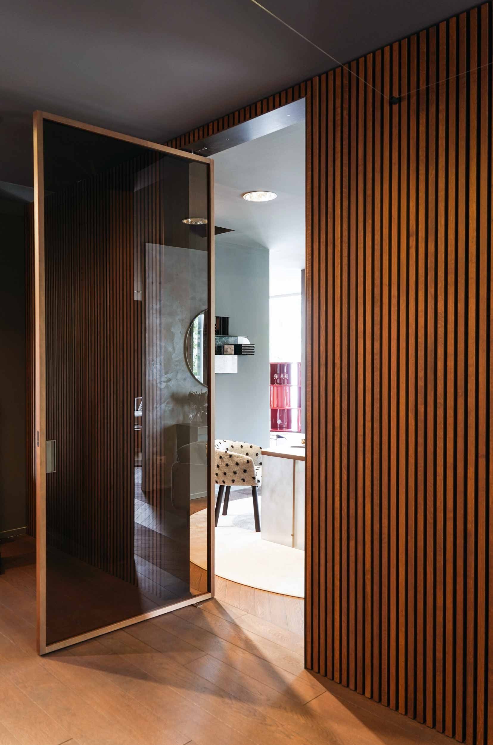 Распашная дверь из дерева и стекла Carminati Skyline System ARCH-00052121 - Вид №2