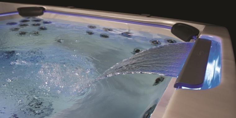 Jacuzzi® Квадратный мини-бассейн с гидромассажем J-500™ sun-id-1432158 - Вид №4