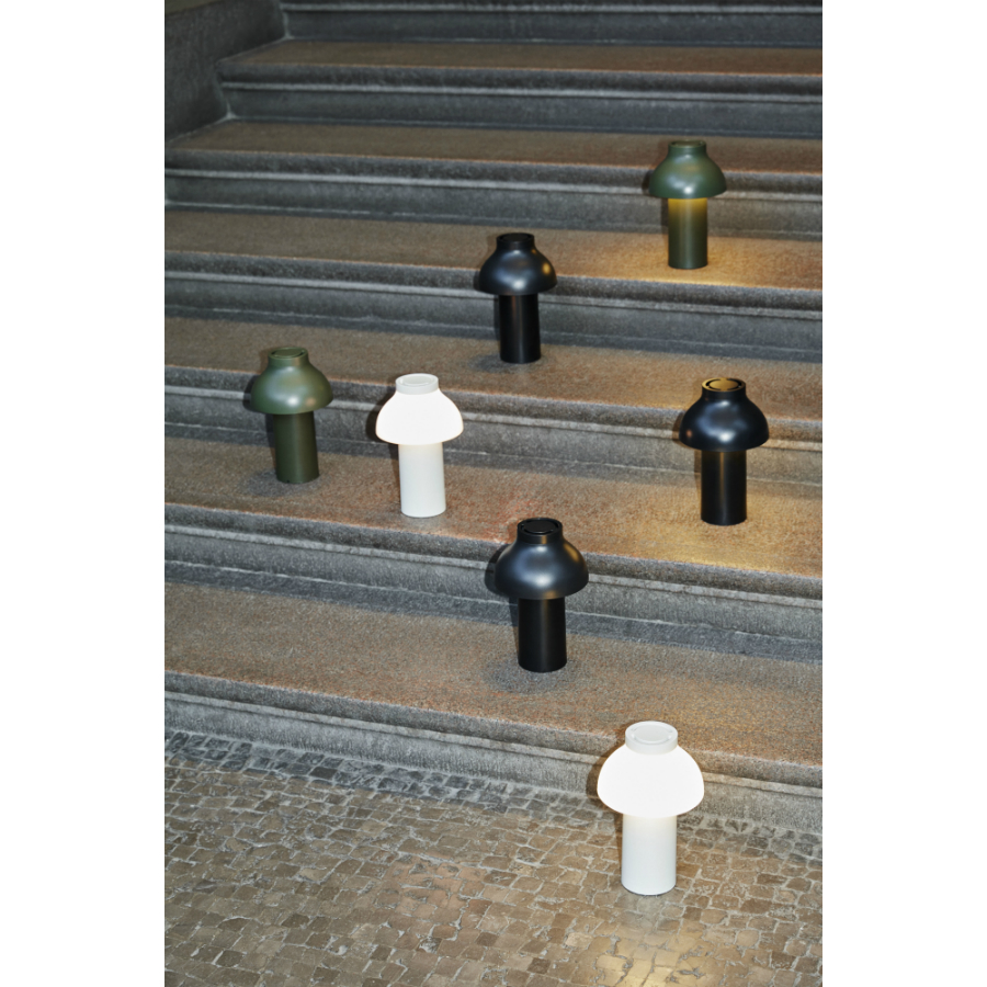 Лампа настольная PC Portable, черная Hay 4104311009000 - Вид №19