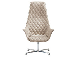 Спицевое кресло с высокой спинкой