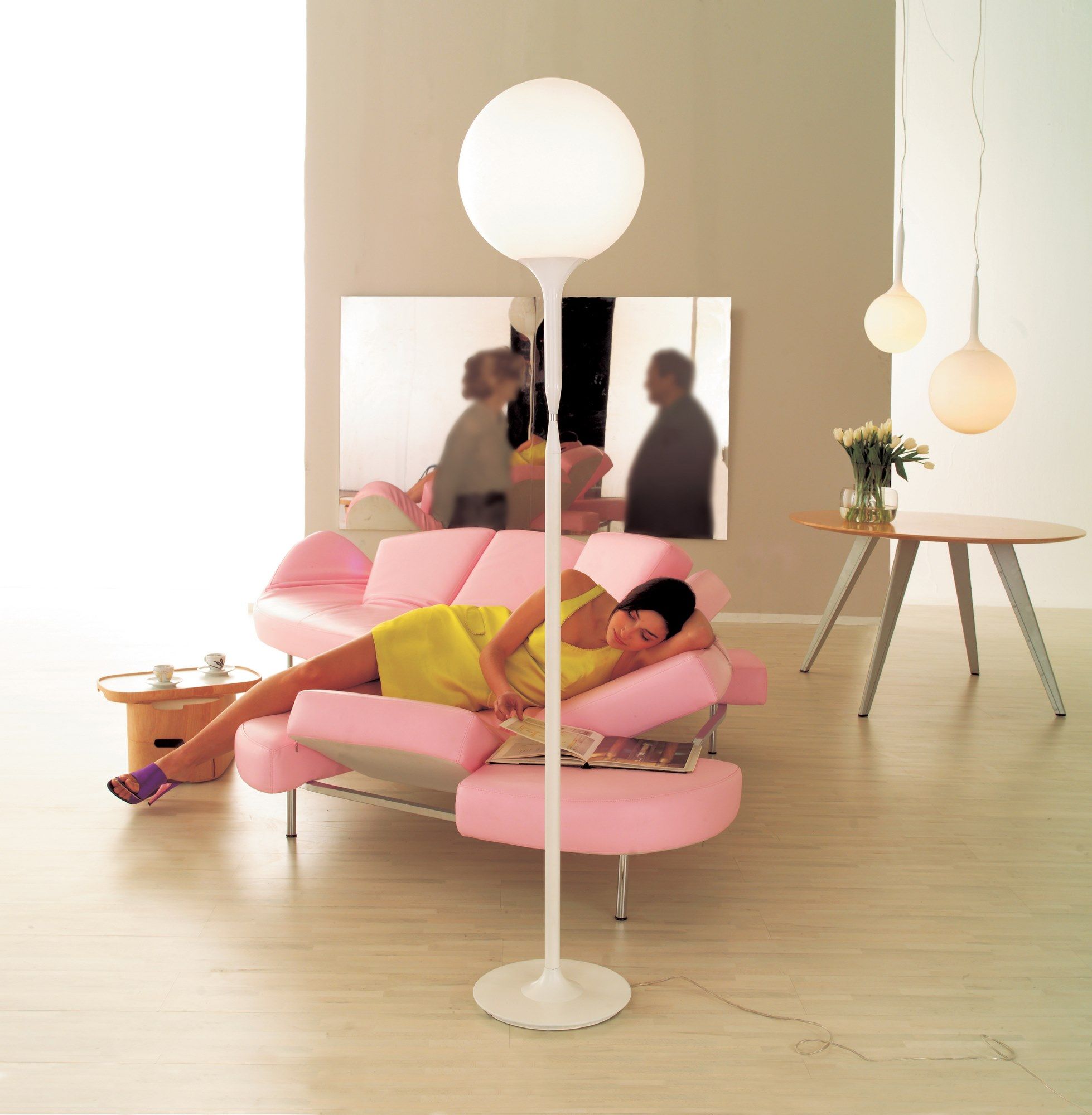 Напольная лампа из дутого стекла Artemide Castore ARCH-00120451 - Вид №6