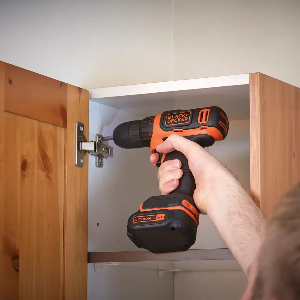 Дрель-шуруповерт аккумуляторная Black&Decker BDCDD12KBQW, 10.8 В Li-ion 2x1.5 Ач 18767105 STLM-2204963 BLACK + DECKER  - Вид №4