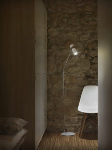 091611 Торшер белый - хром Aromas del Campo Pago 