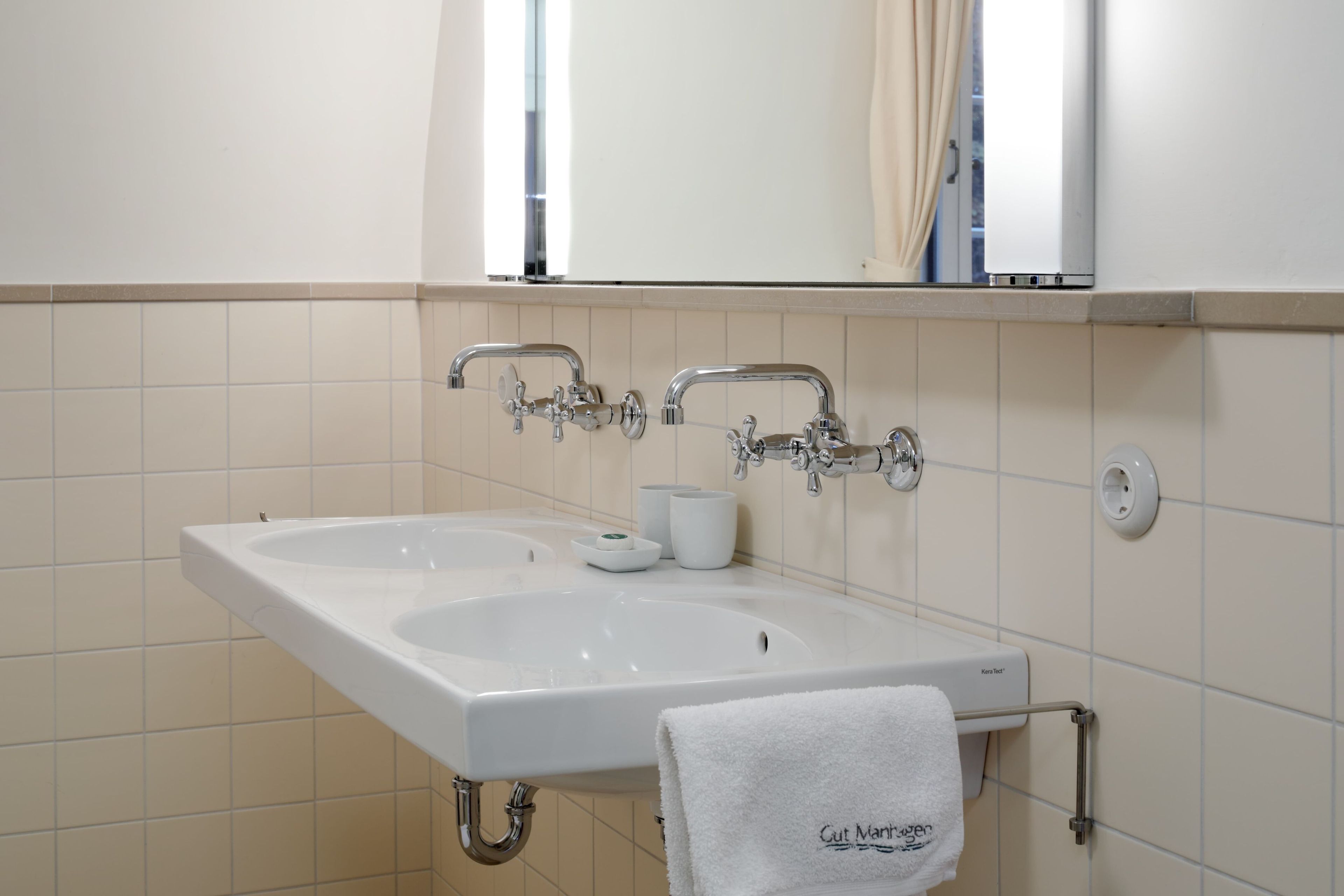 Настенный смеситель для раковины с 2 отверстиями THPG 100074 ARCH-00103533 - Вид №1