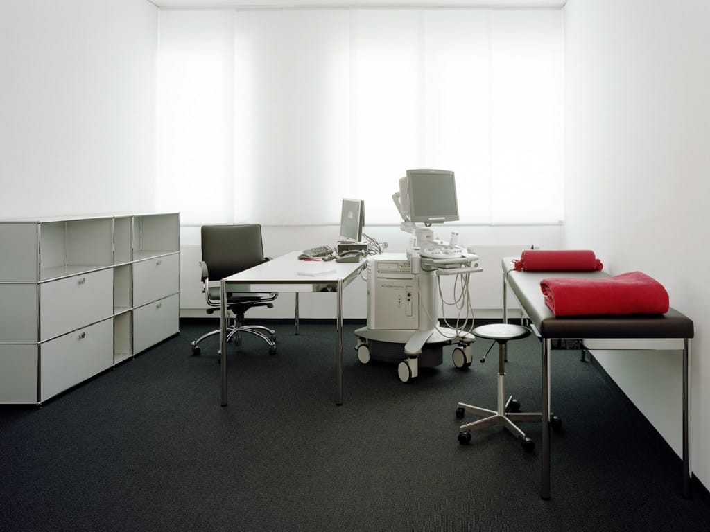 Металлический модульный низкий офисный шкаф USM USM Haller System ARCH-00017847 - Вид №7