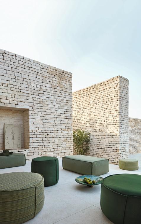 MNST1312 Тач пуф лотос ваниль 52 Manutti Poufs  - Вид №13