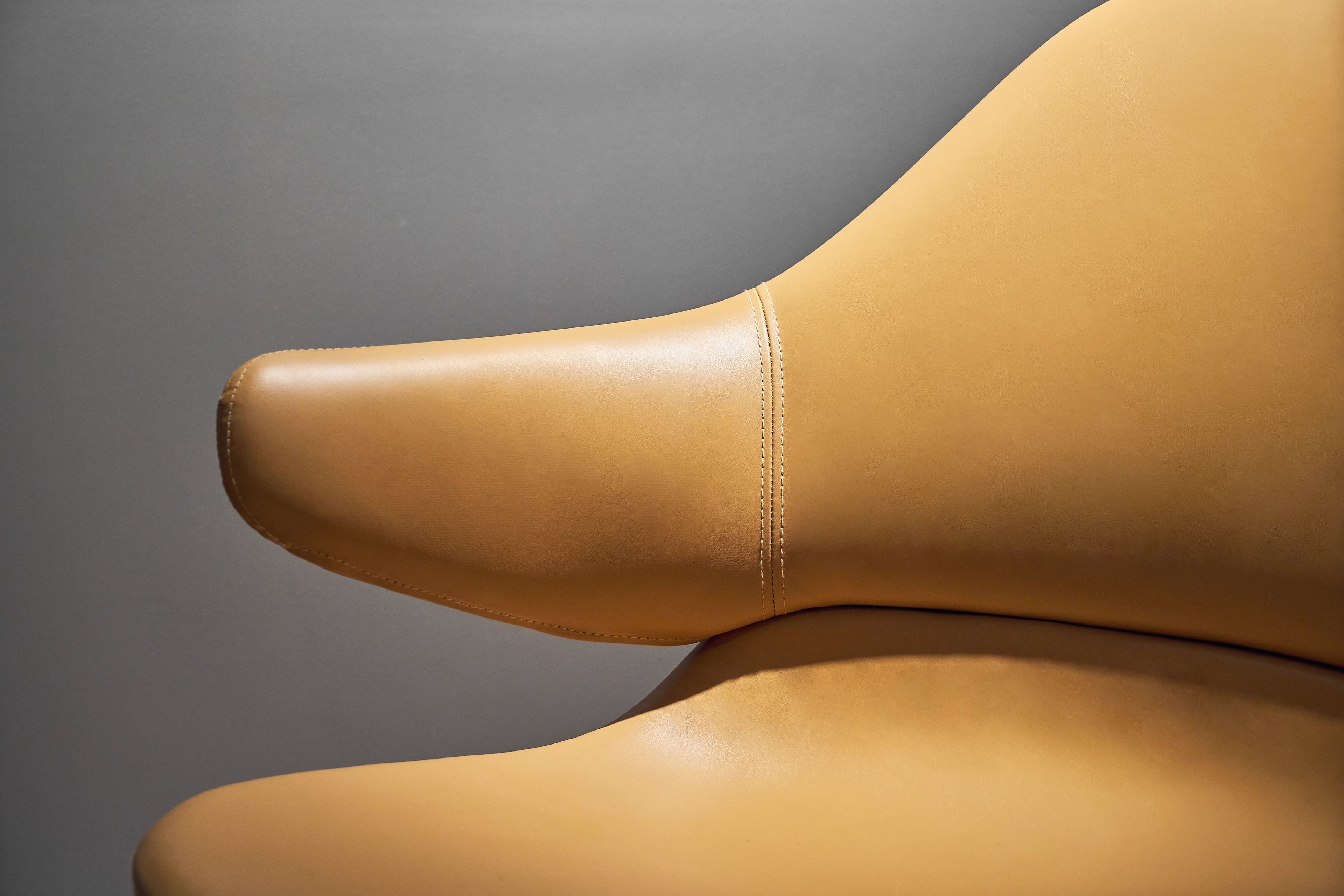 Кожаный спиц поворотный стул с подлокотниками Grado Design ARCH-00145371 - Вид №1