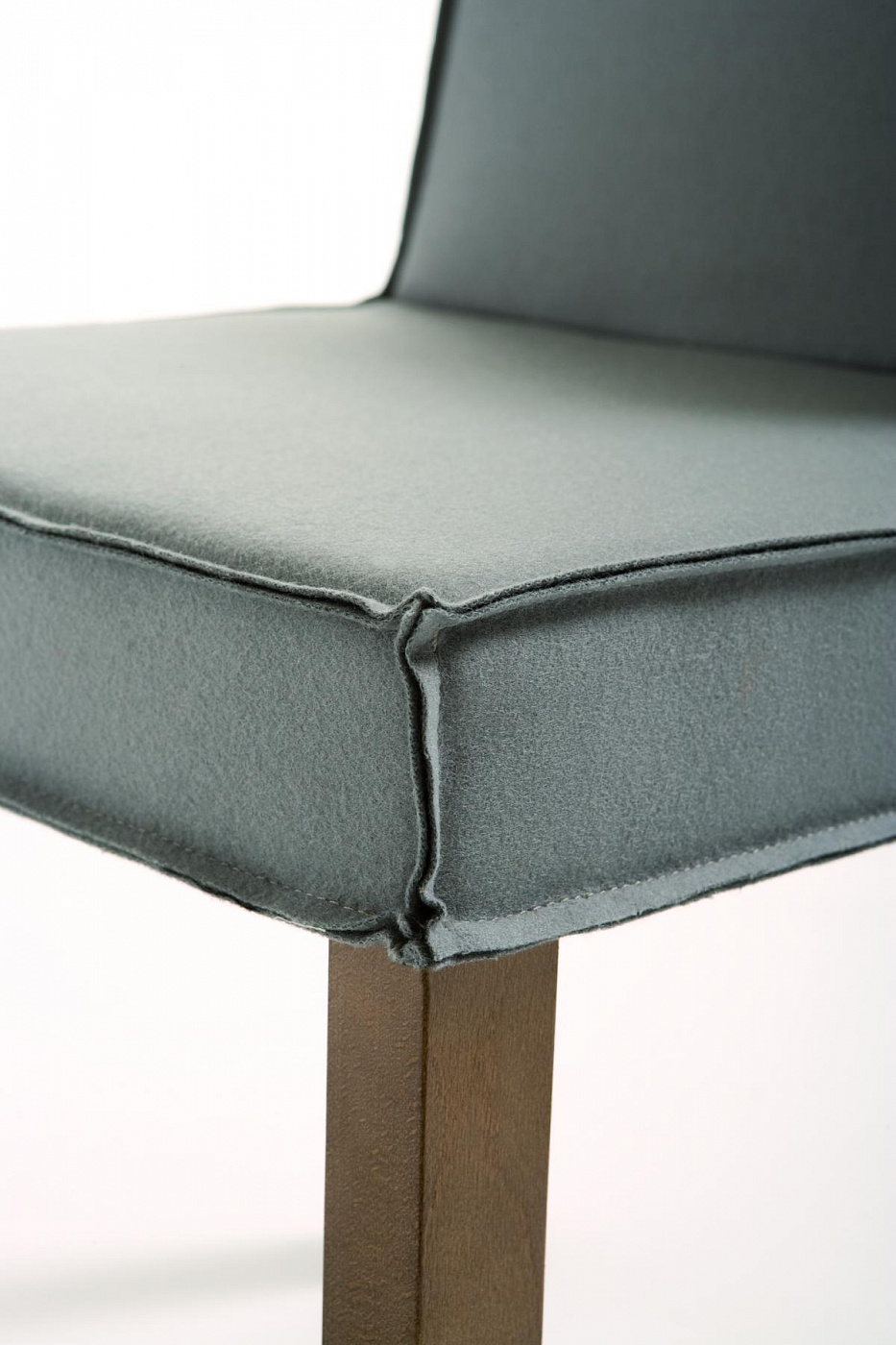 008052 Стул 645 Capdell Nao