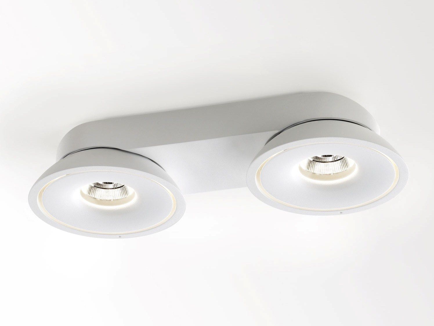 Несколько потолочных светодиодных прожекторов Deltalight Tweeter On ARCH-00018598