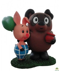 10701 ВИННИ ПУХ с ПЯТАЧКОМ, скульптура из бетона LAB.Space 