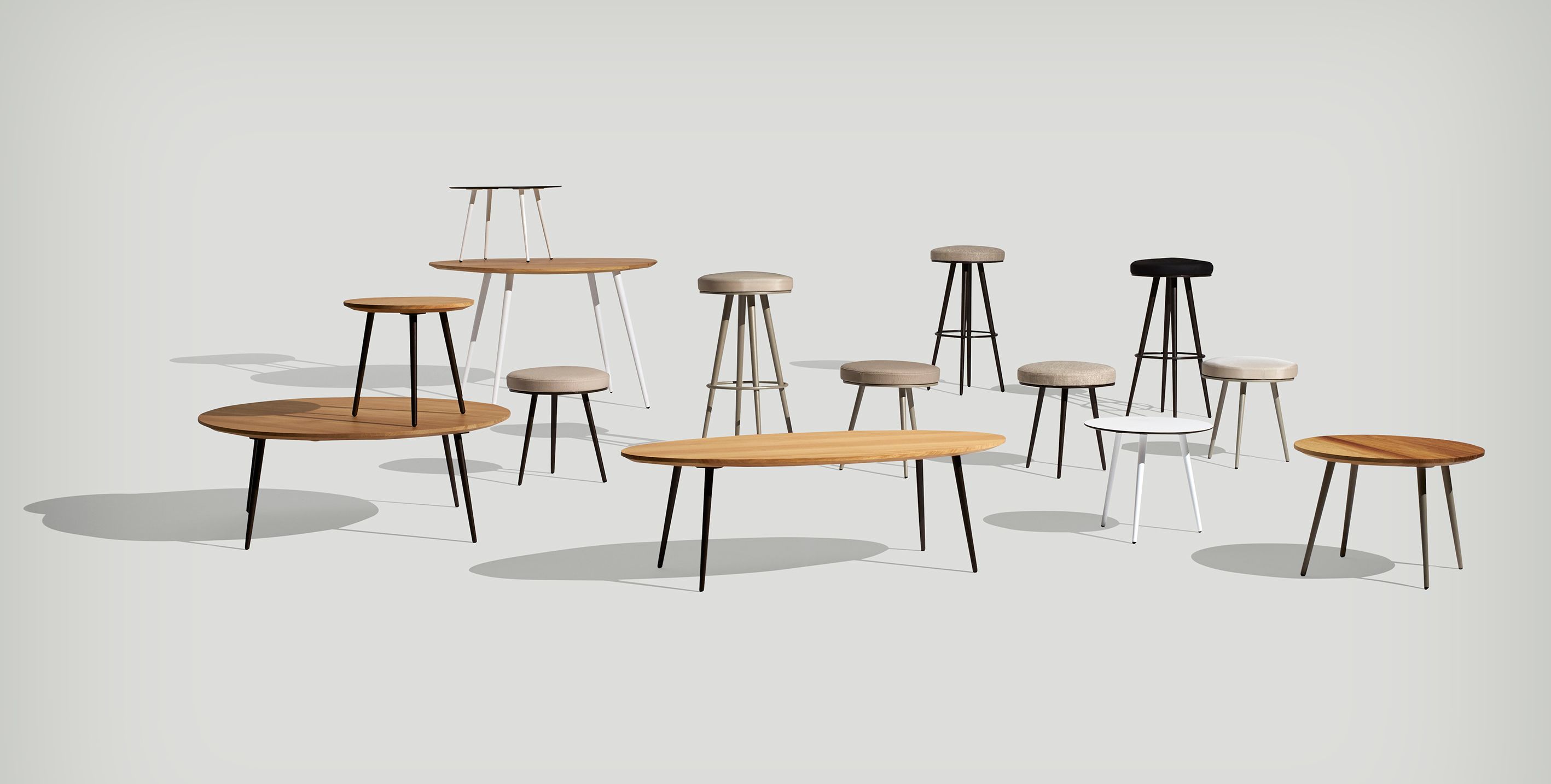 Круглый садовый журнальный столик из дерева Bivaq Vint ARCH-00008838 - Вид №2