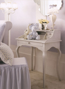 Секретер  DOLFI 027