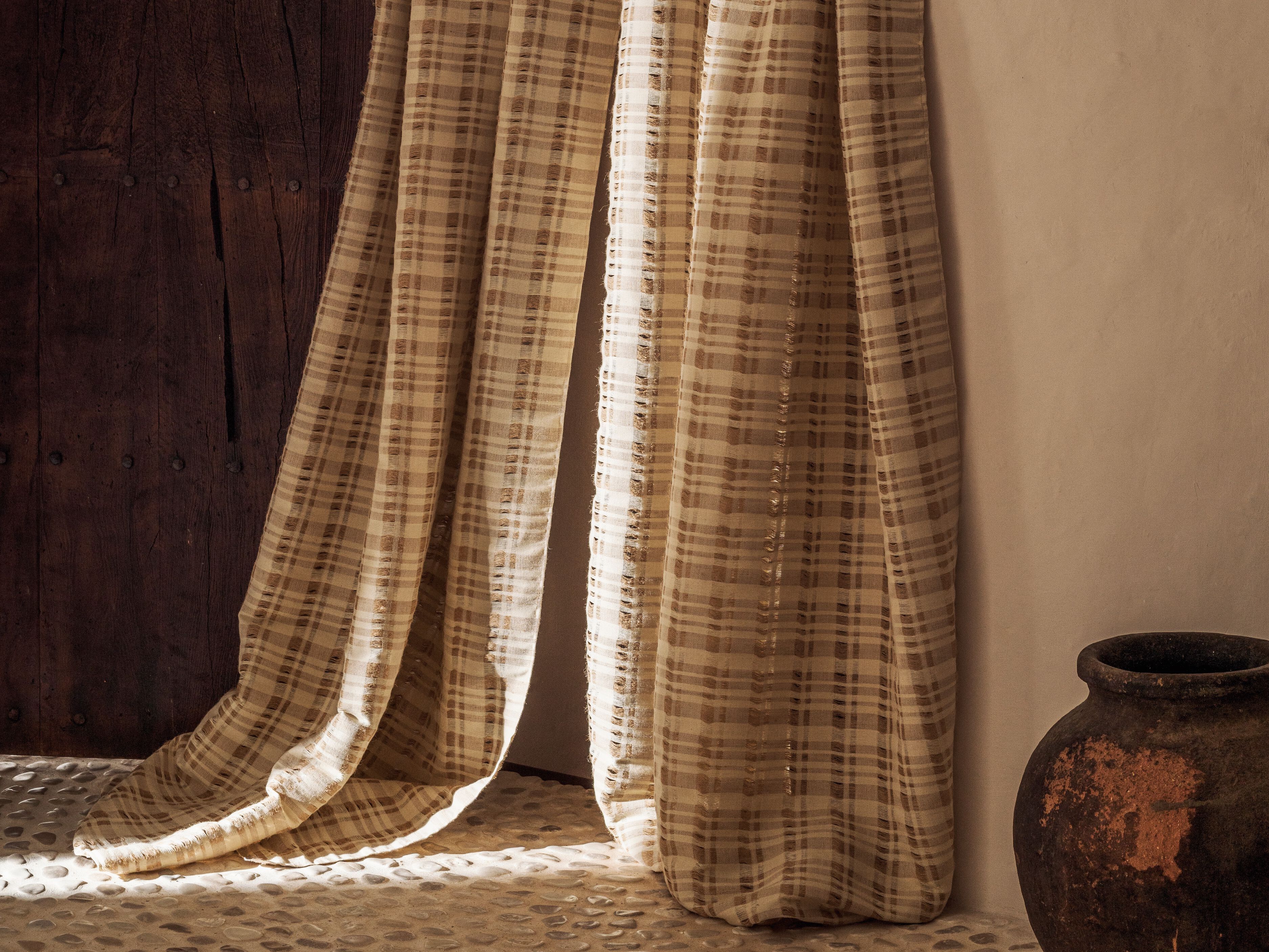 Ткань для штор Élitis Baléares ARCH-00002180