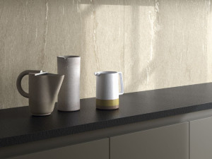 Кухонный топ из керамогранита с эффектом камня