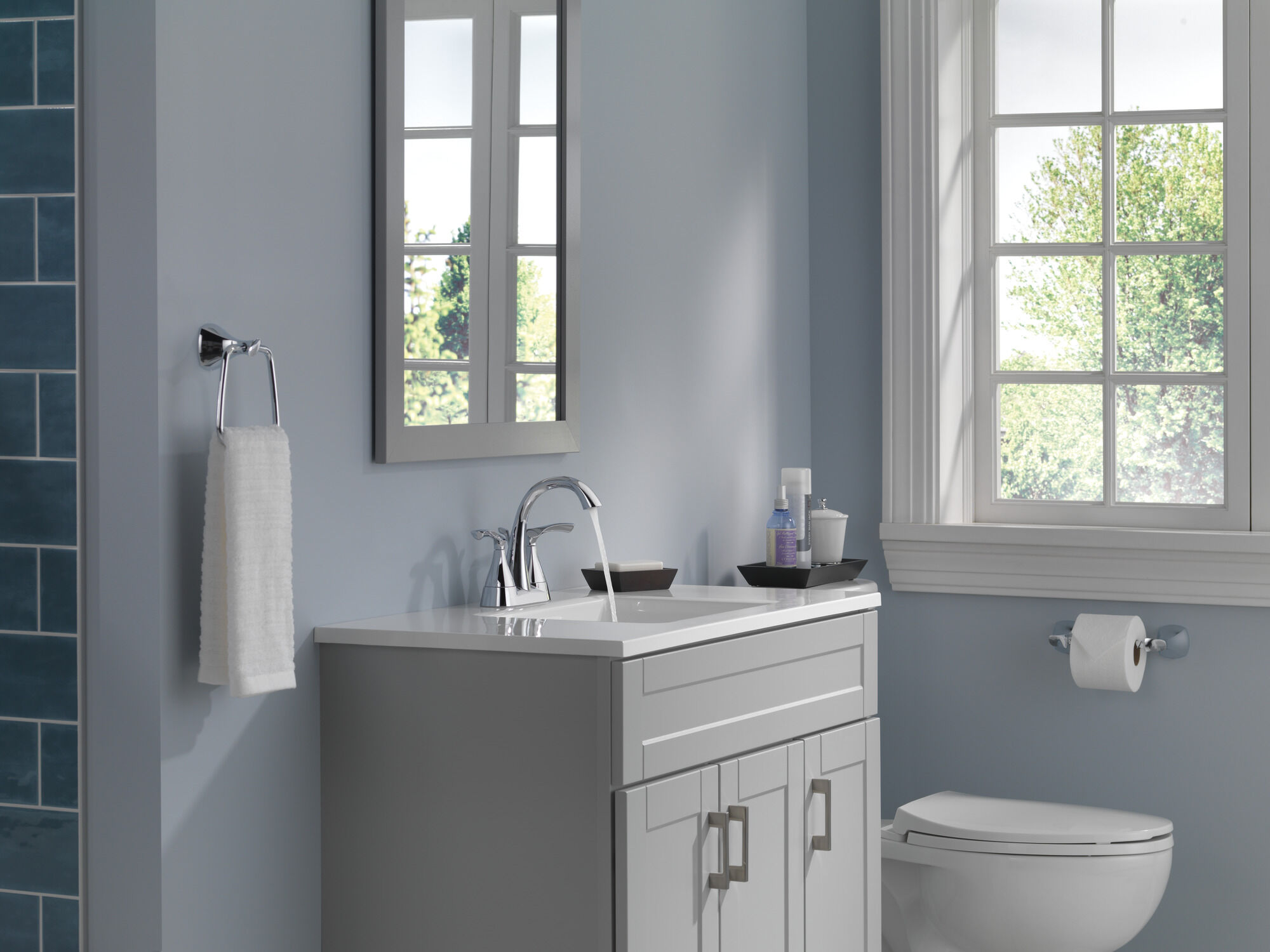 25748LF Смеситель для ванной комнаты с двумя ручками Delta Faucet Sandover Хром  - Вид №3