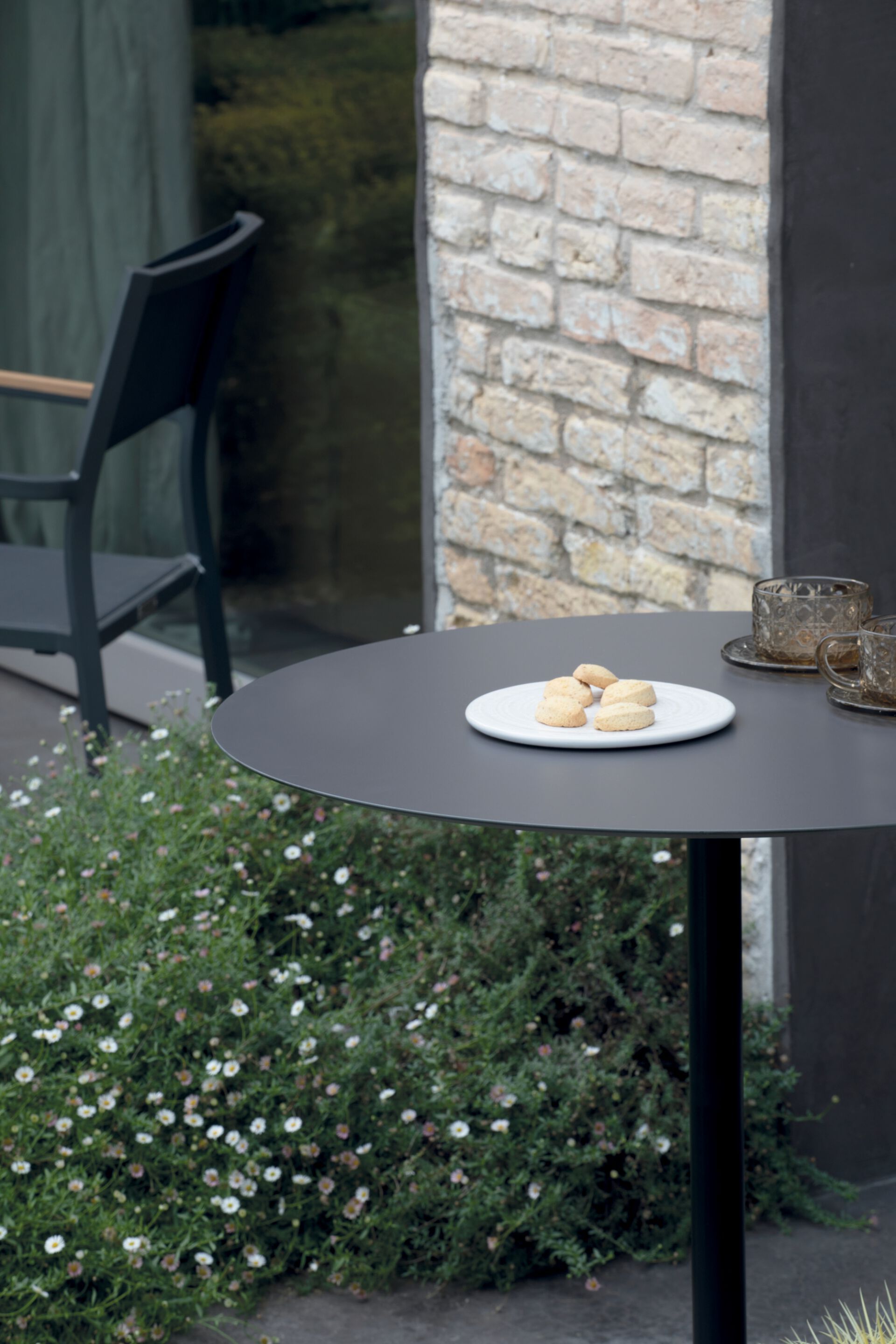 Алюминиевый круглый стол для сада со спицами Atmosphera Friend ARCH-00031215 - Вид №3