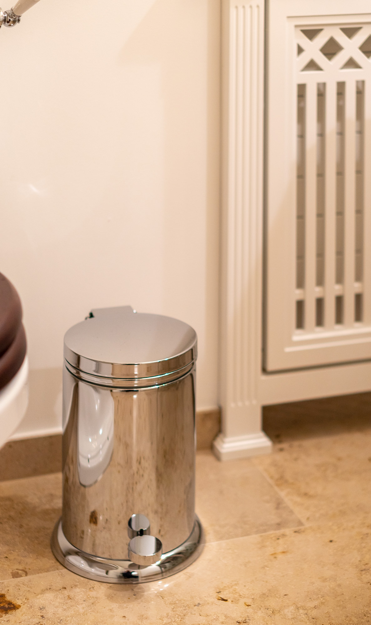 Traditional bathrooms Урна для ванной в стиле ретро Kingston Tb6337.bn Мессинг  - Вид №1