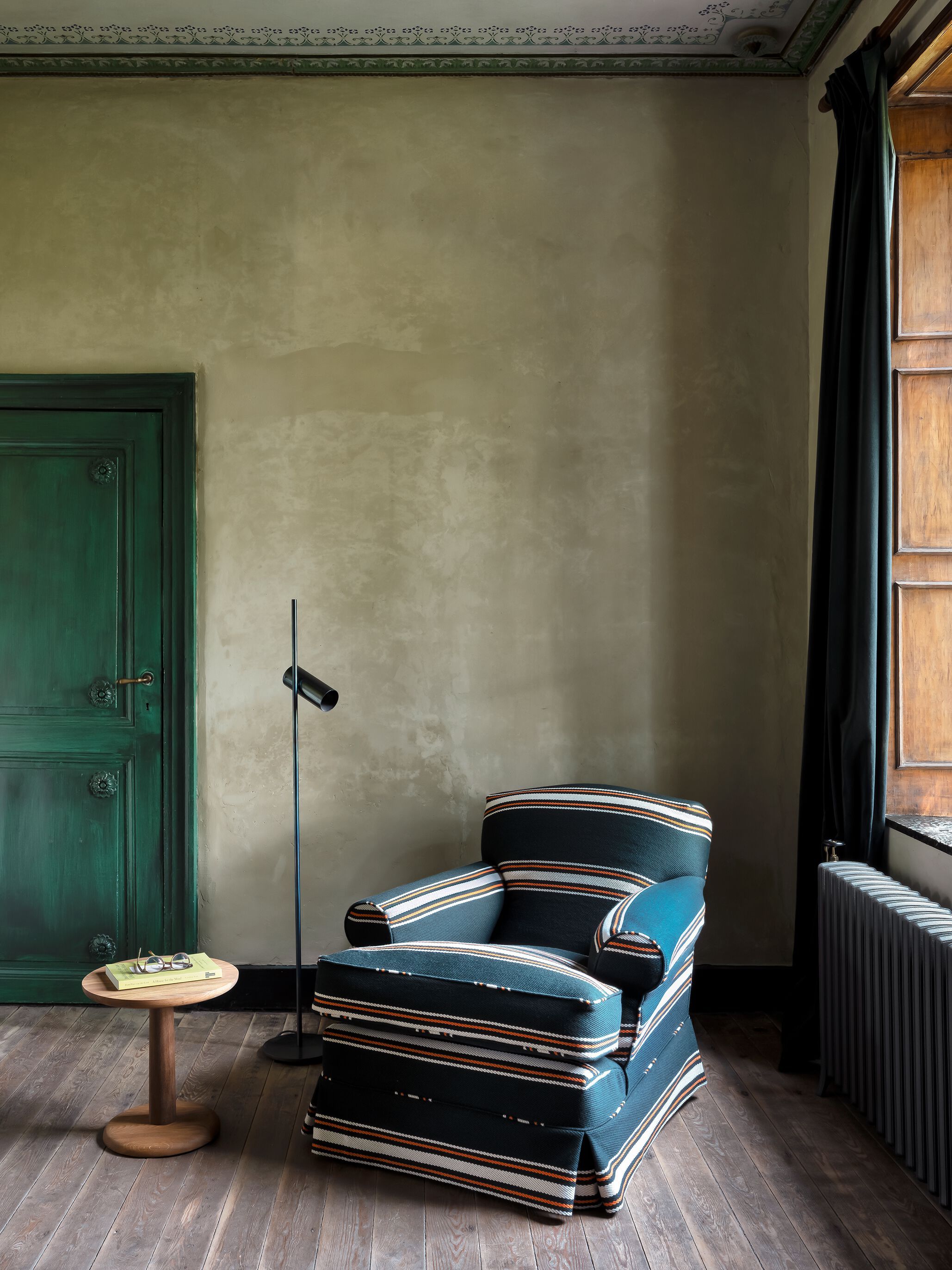 Тканевое кресло с подлокотниками Collett & Victor WILSON ARCH-00141704 - Вид №1