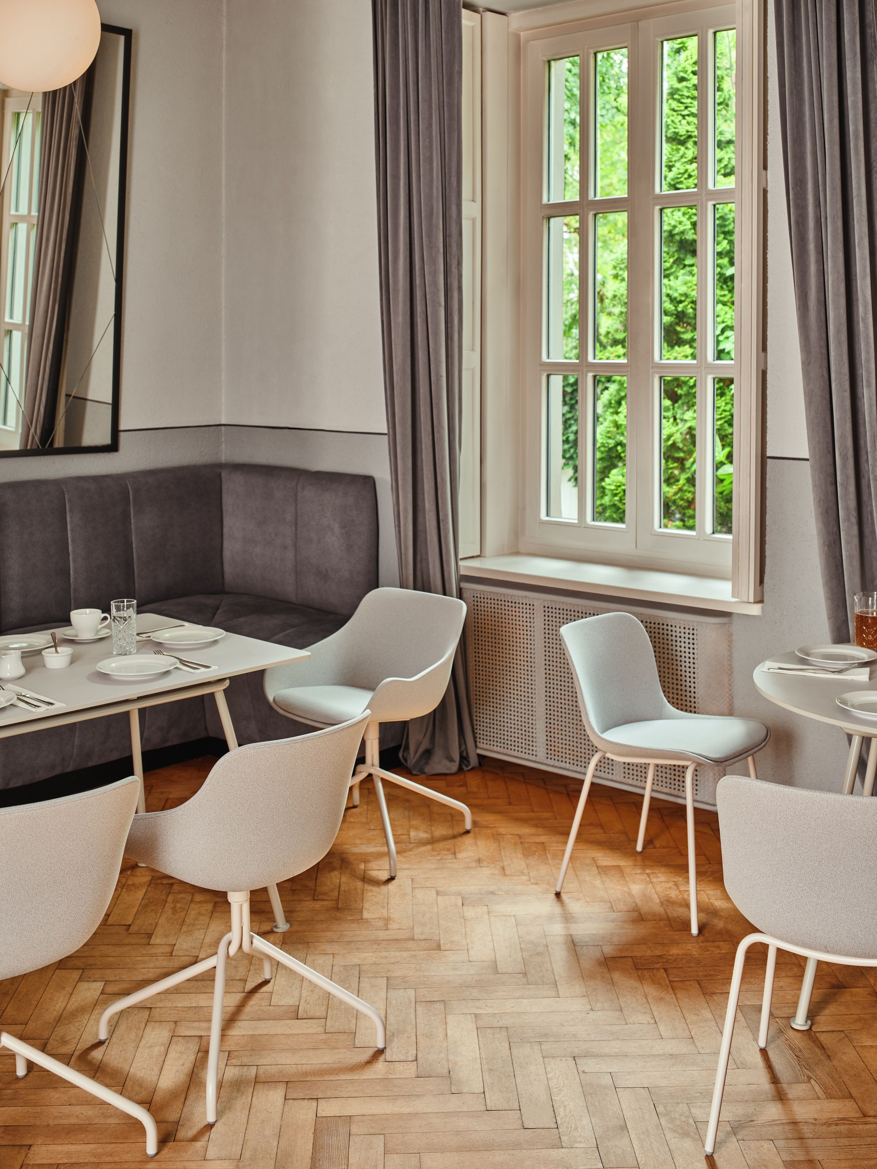 Круглый металлический обеденный стол MDD новая школа ARCH-00138146 - Вид №9