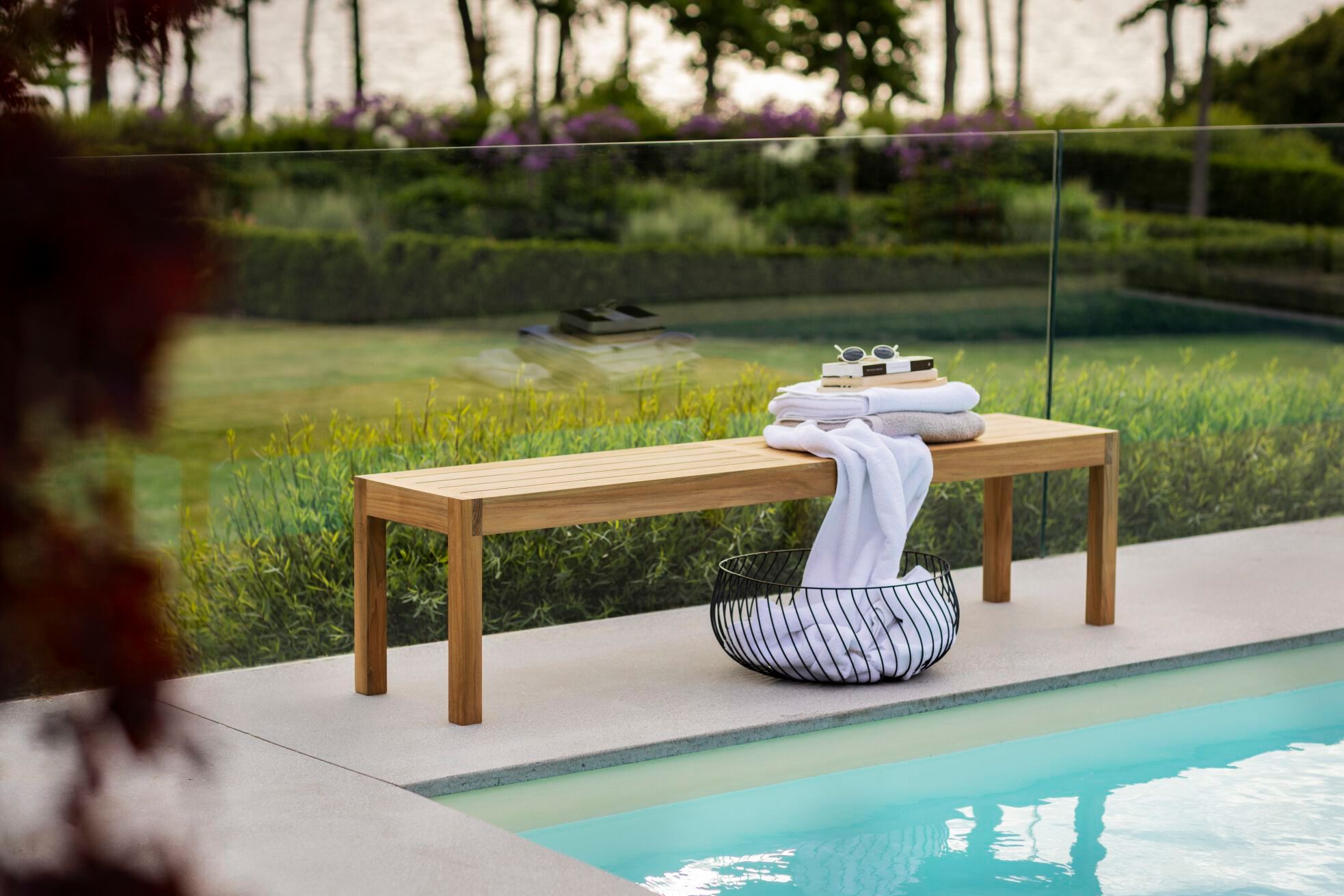 Садовая скамейка из тикового дерева Skargaarden Laknäs ARCH-00120304 - Вид №1