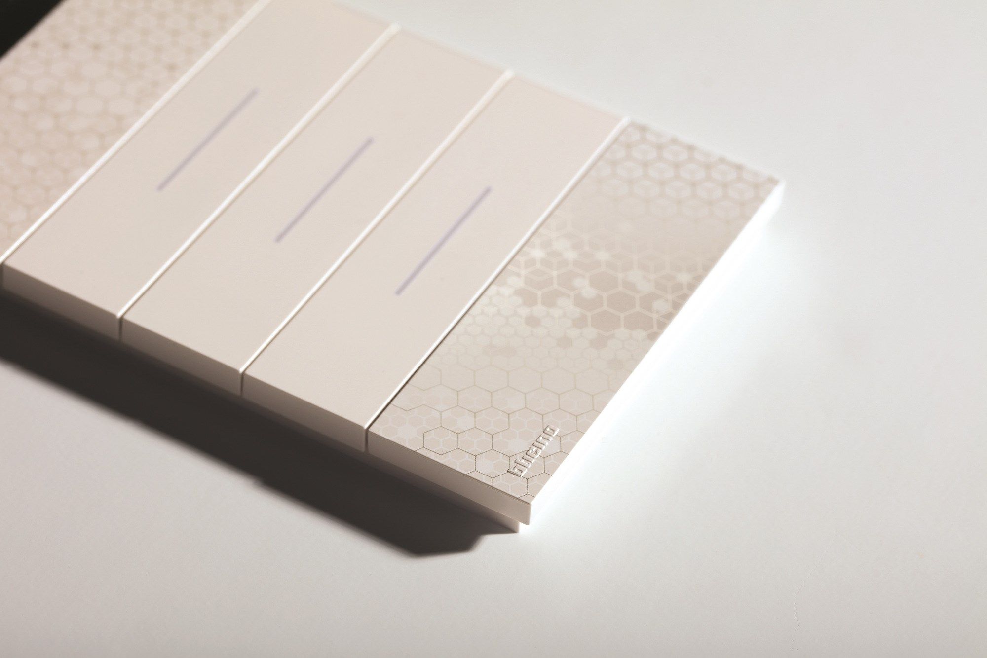 Традиционная и связанная гражданская серия BTICINO LIVING NOW ARCH-00151831 - Вид №48