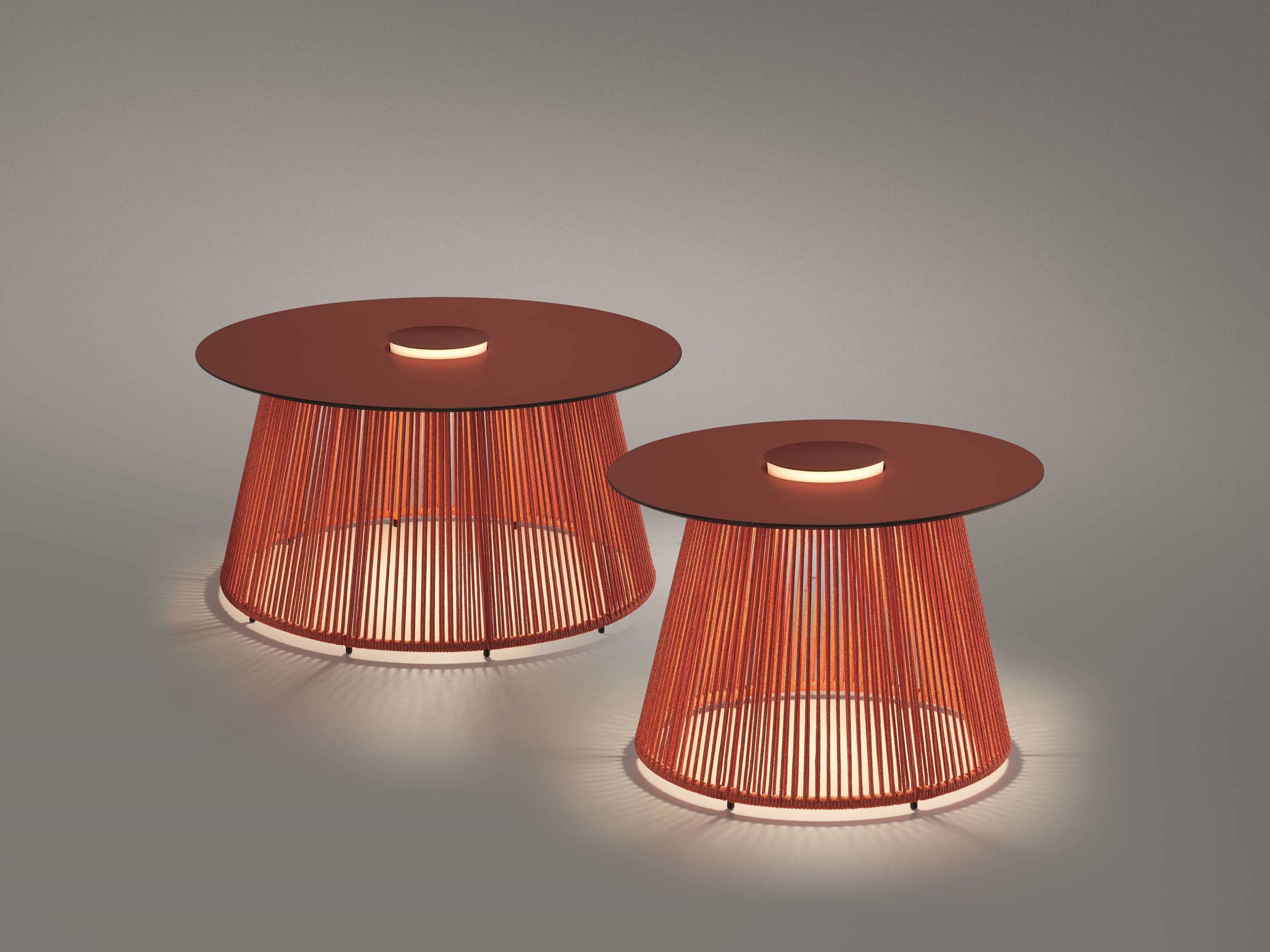 Светлый садовый столик In Stock Bover ARCH-00015842