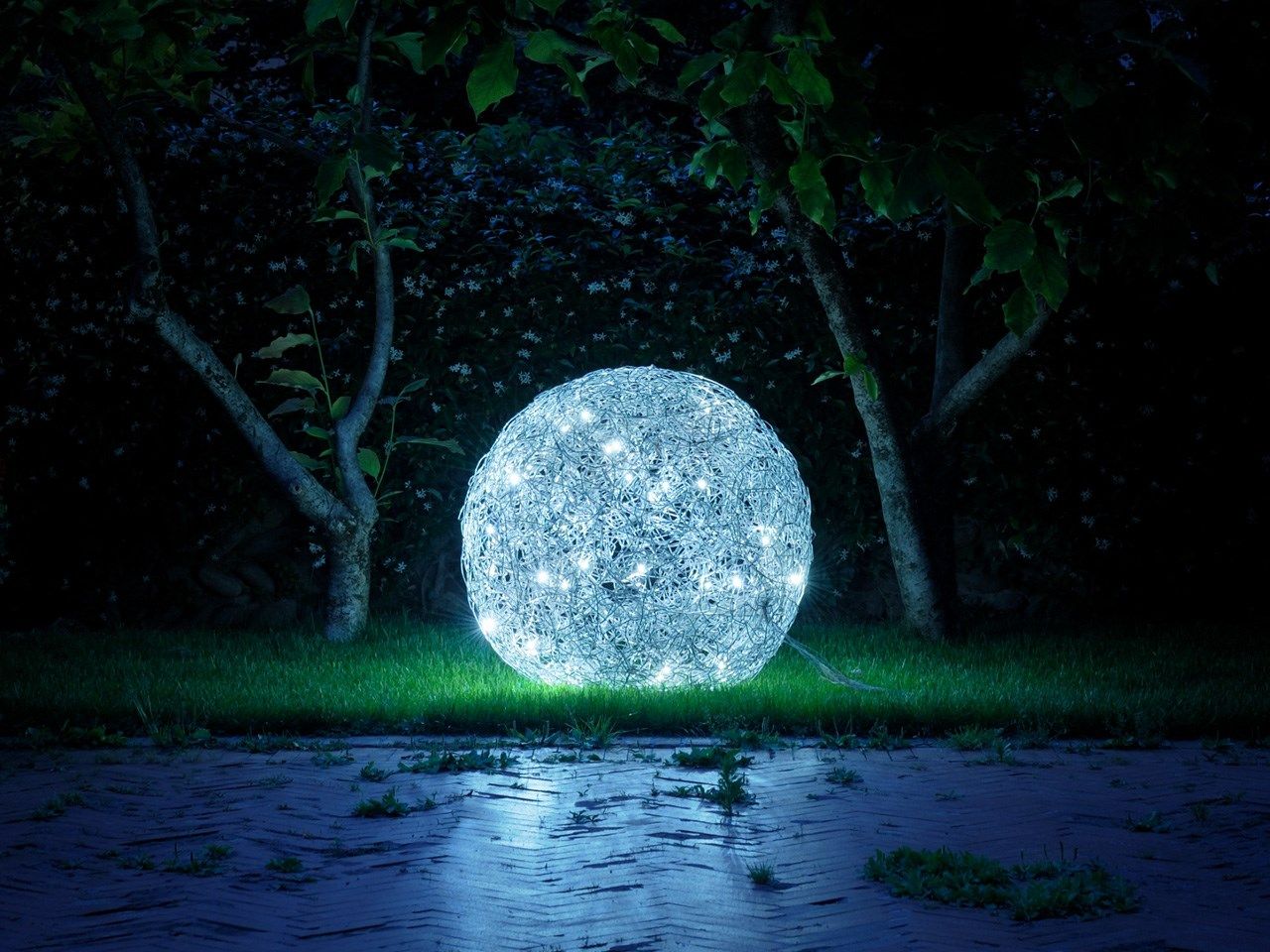 Алюминиевый светодиодный напольный торшер Catellani & Smith Fil de Fer ARCH-00023114