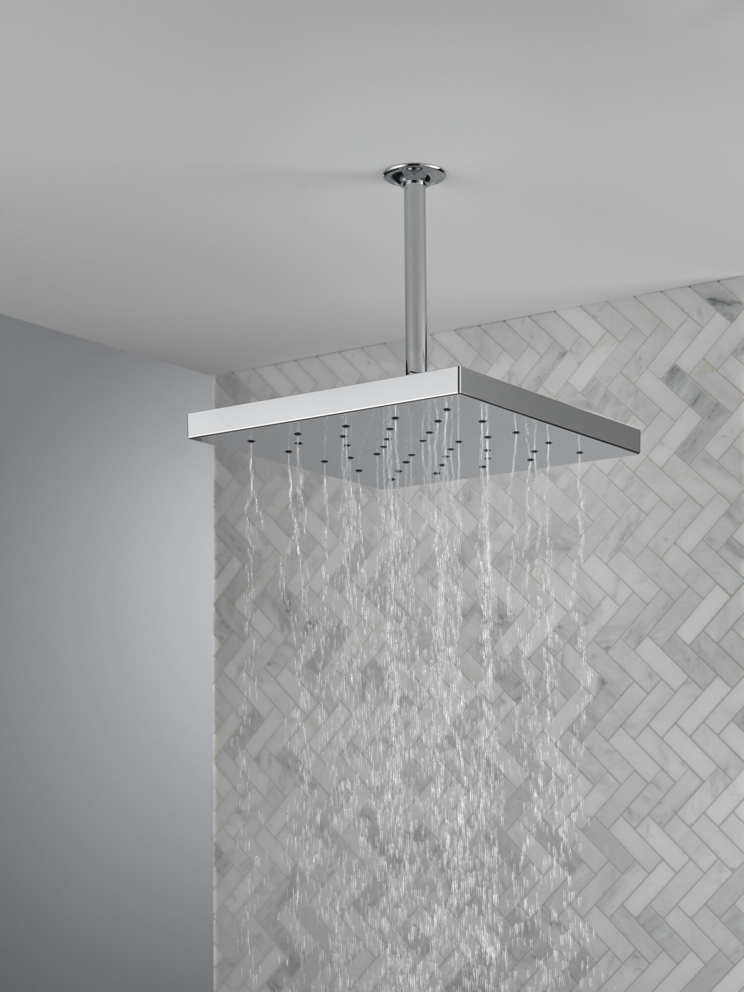 52161-RB25 H2Okinetic® одинарная душевая лейка с UltraSoak ™ Delta Faucet Universal Showering Венецианская бронза  - Вид №4