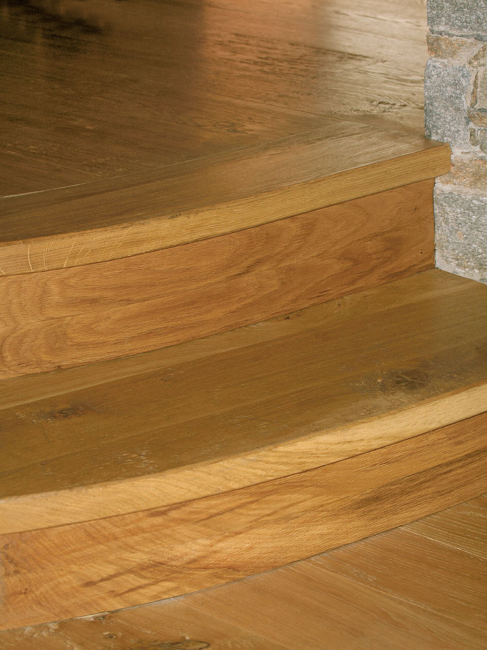 Биосовместимое трехслойное деревянное покрытие Fiemme Tremila SCALA CON TORO QUADRATO ARCH-00147996 - Вид №2