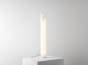 Светодиодная напольная лампа из метакрилата