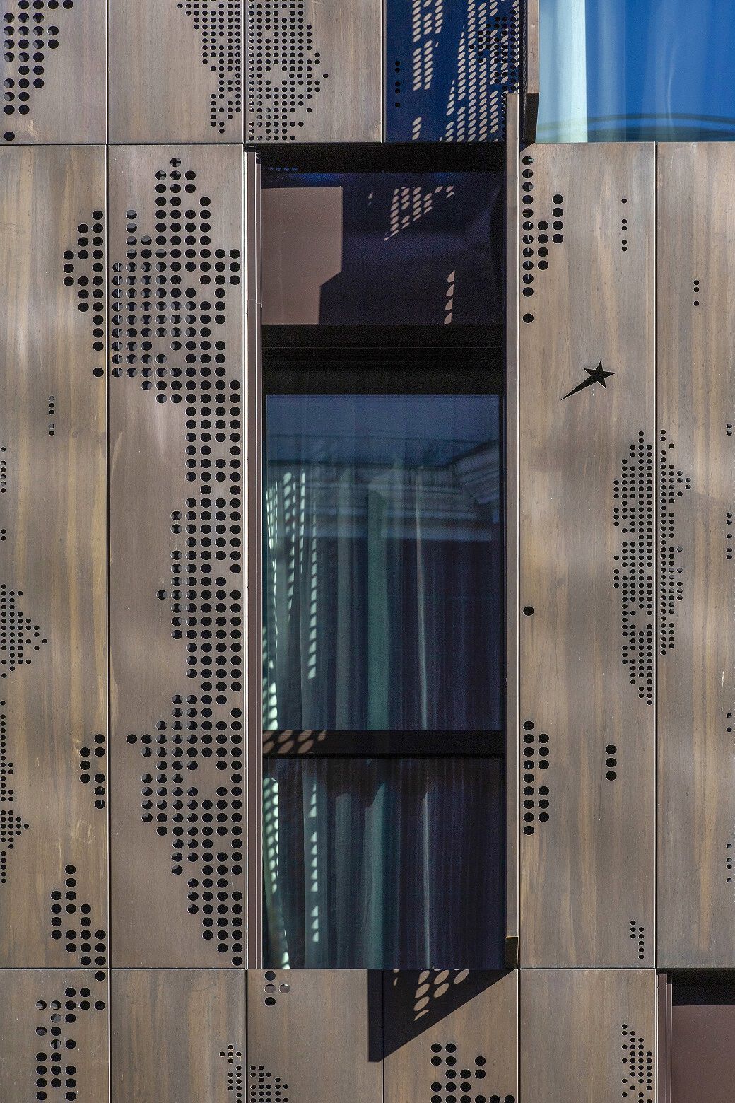 Латунная и медная фасадная панель KME Architectural Solutions TECU® ARCH-00009879 - Вид №3