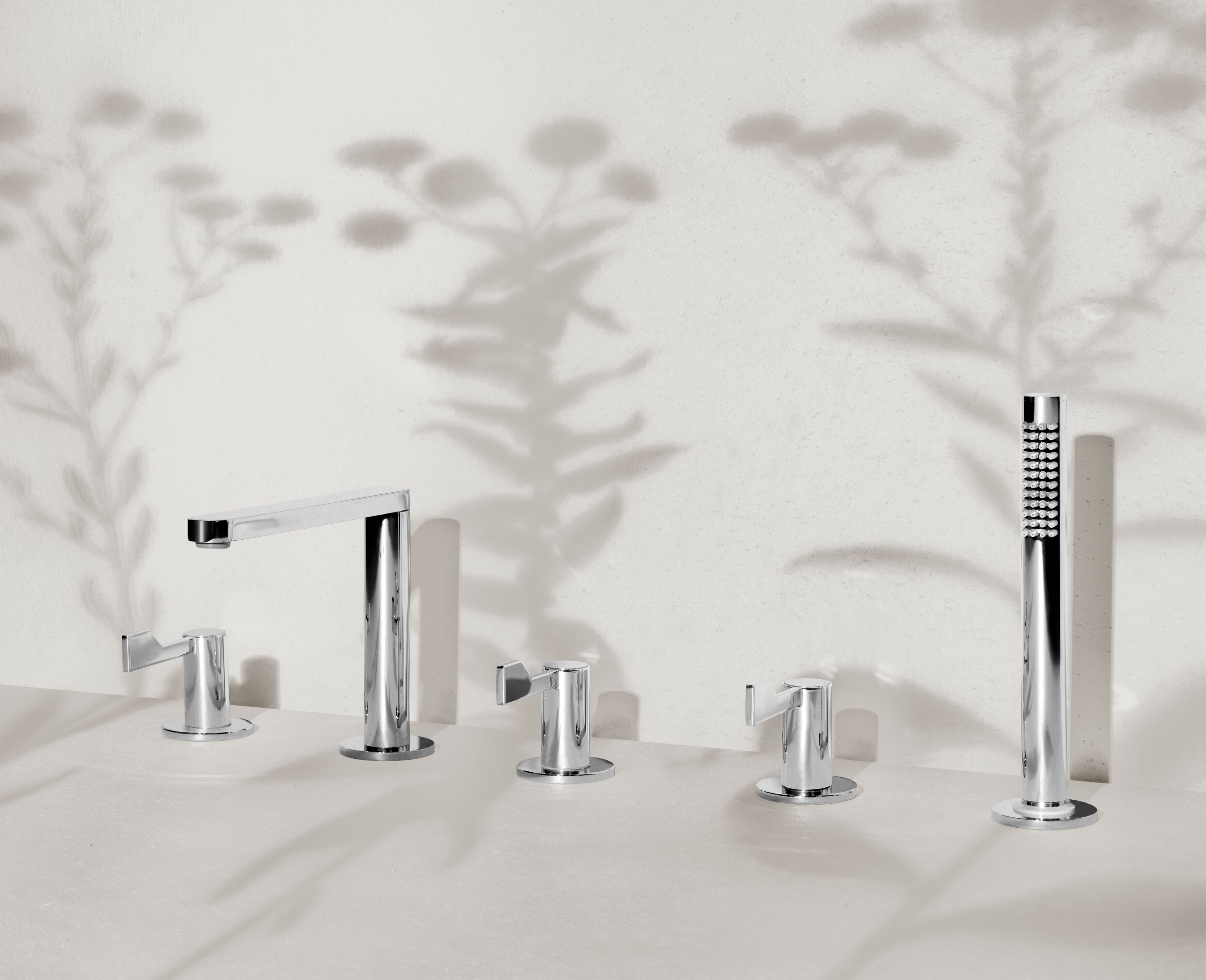 Смеситель для ванны с ручным душем Mamoli Castiglioni ARCH-00088559 - Вид №1