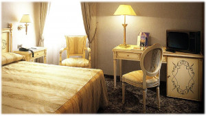 Письменный стол  EZIO BELLOTTI 3502