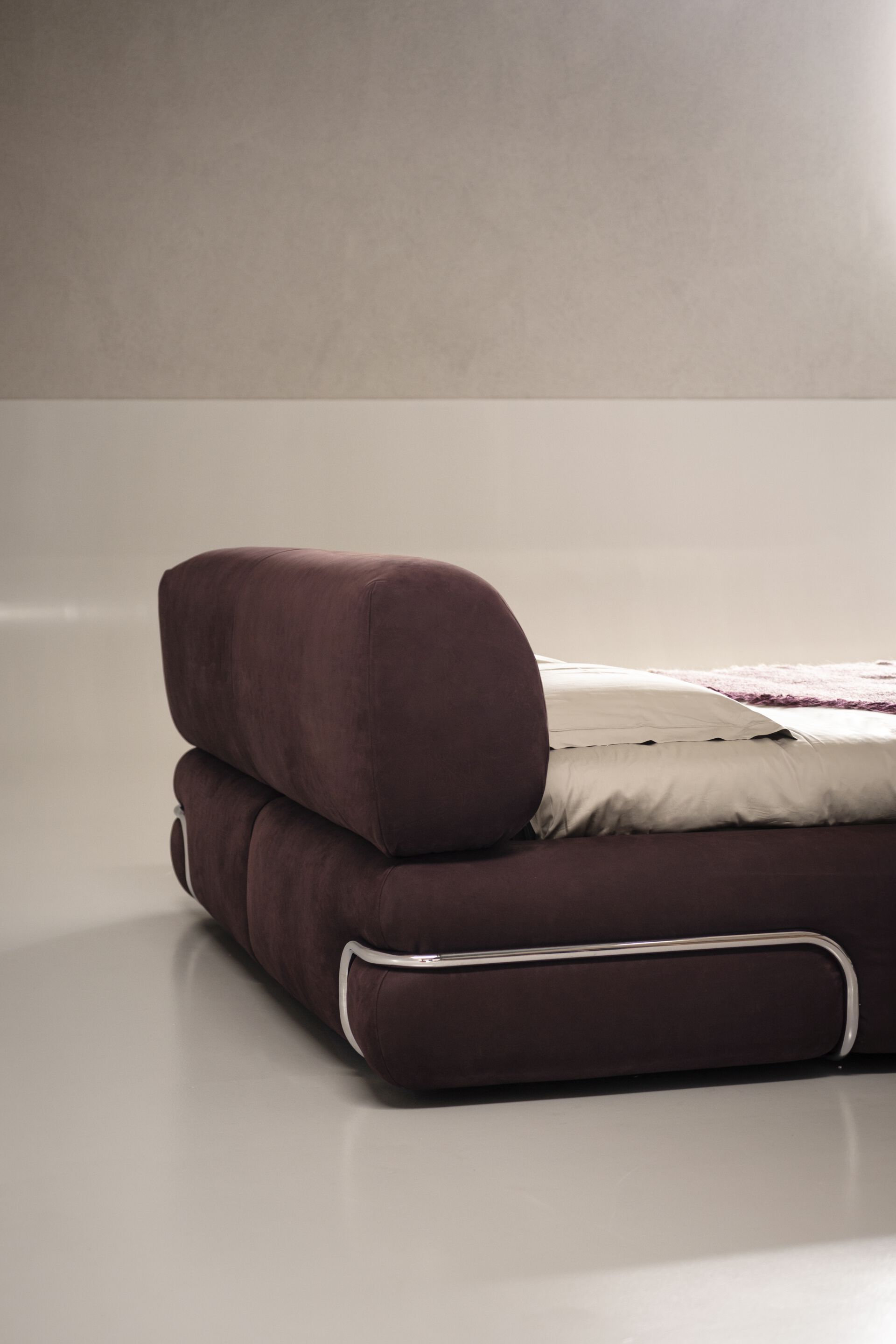 Кожаная двуспальная мягкая кровать Baxter So Soft ARCH-00032500 - Вид №4