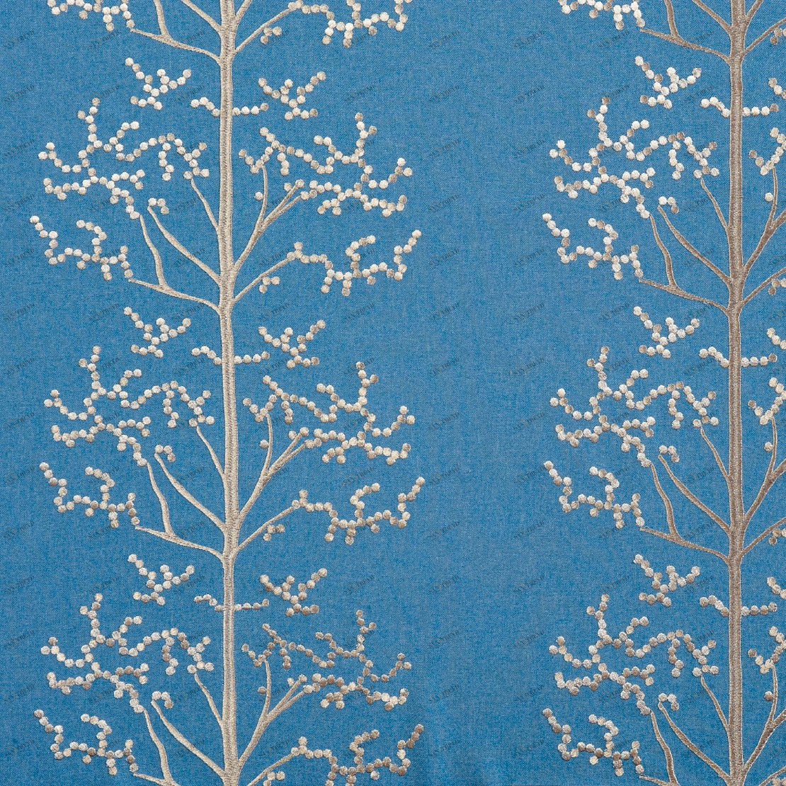 Рулон обоев COCOON CCN19676220. Основа вышивка Casadeco