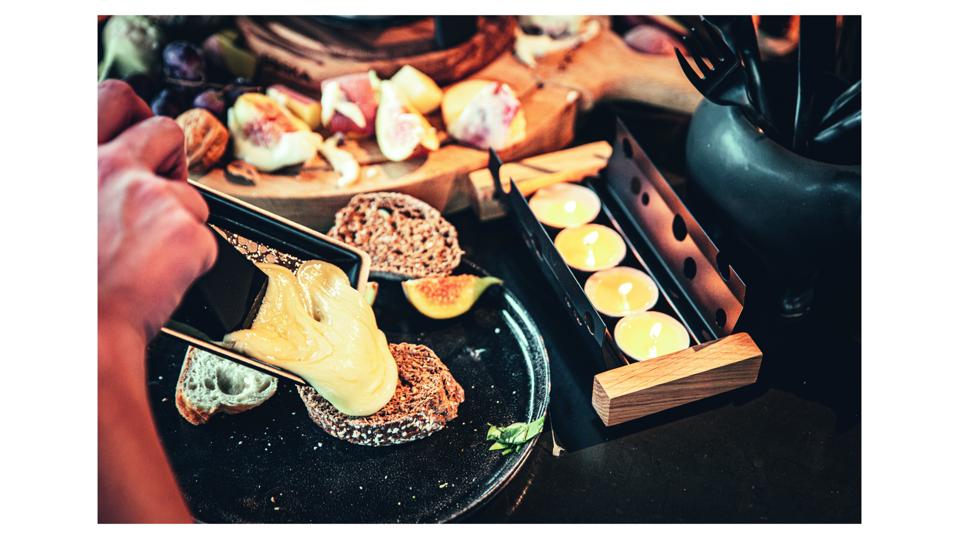 10584863 Boska Набор для раклета Boska "Осло", нагрев от свечи, антипригарный, ( раклетница + шпатель),сталь,п/у Сталь  - Вид №4