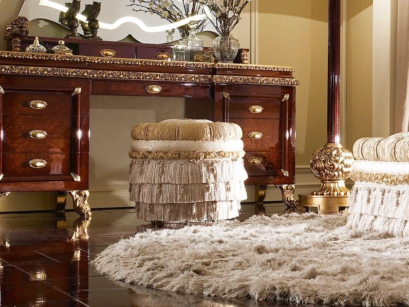 A.R. Arredamenti Круглый пуф из ткани Grand royal 1462 - Вид №1