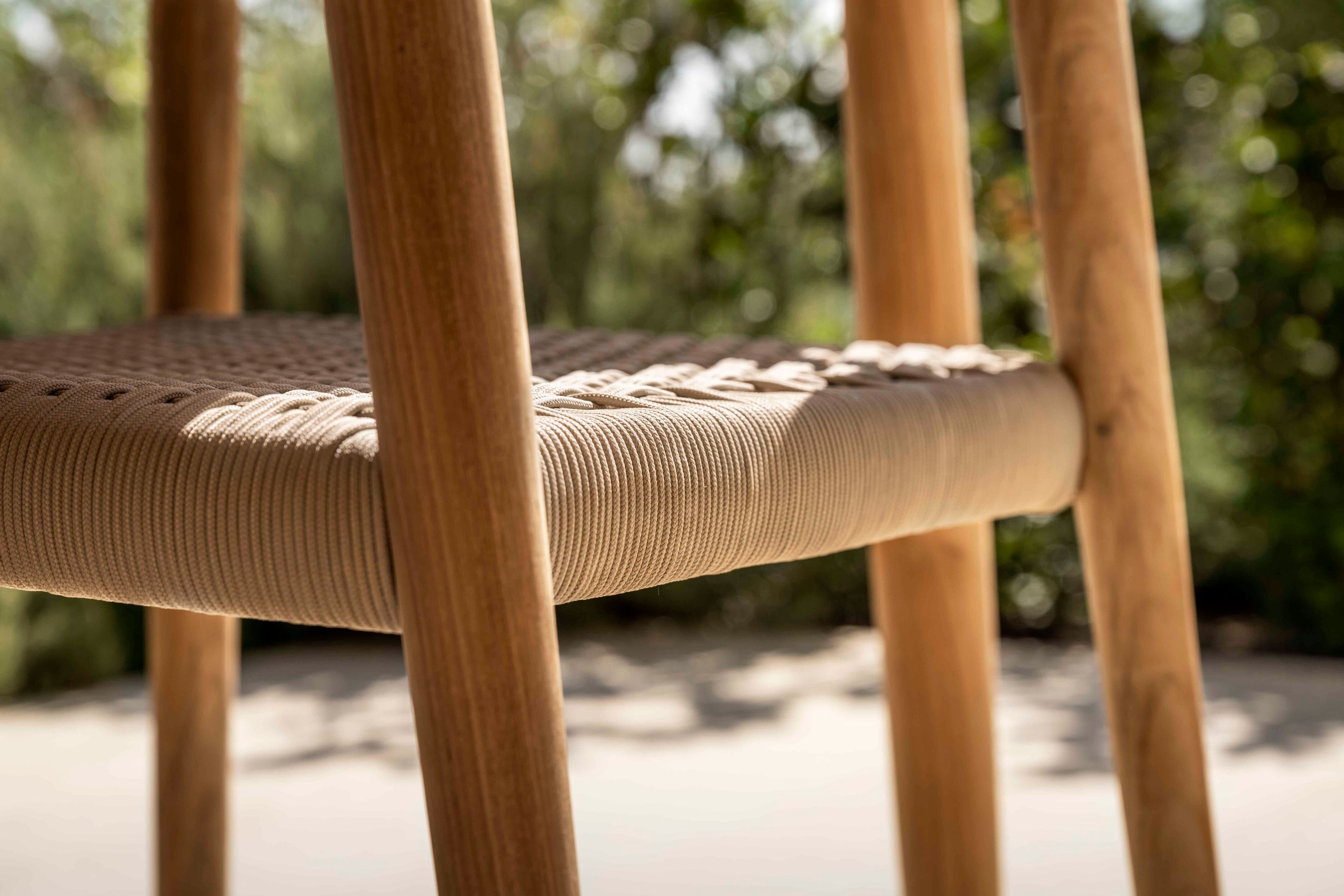 Стул из тикового дерева с подлокотниками Jardinico Dune ARCH-00107478 - Вид №3