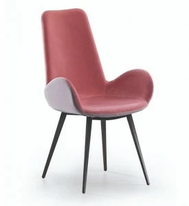 Midj Стул из мягкой ткани с подлокотниками и высокой спинкой Dalia