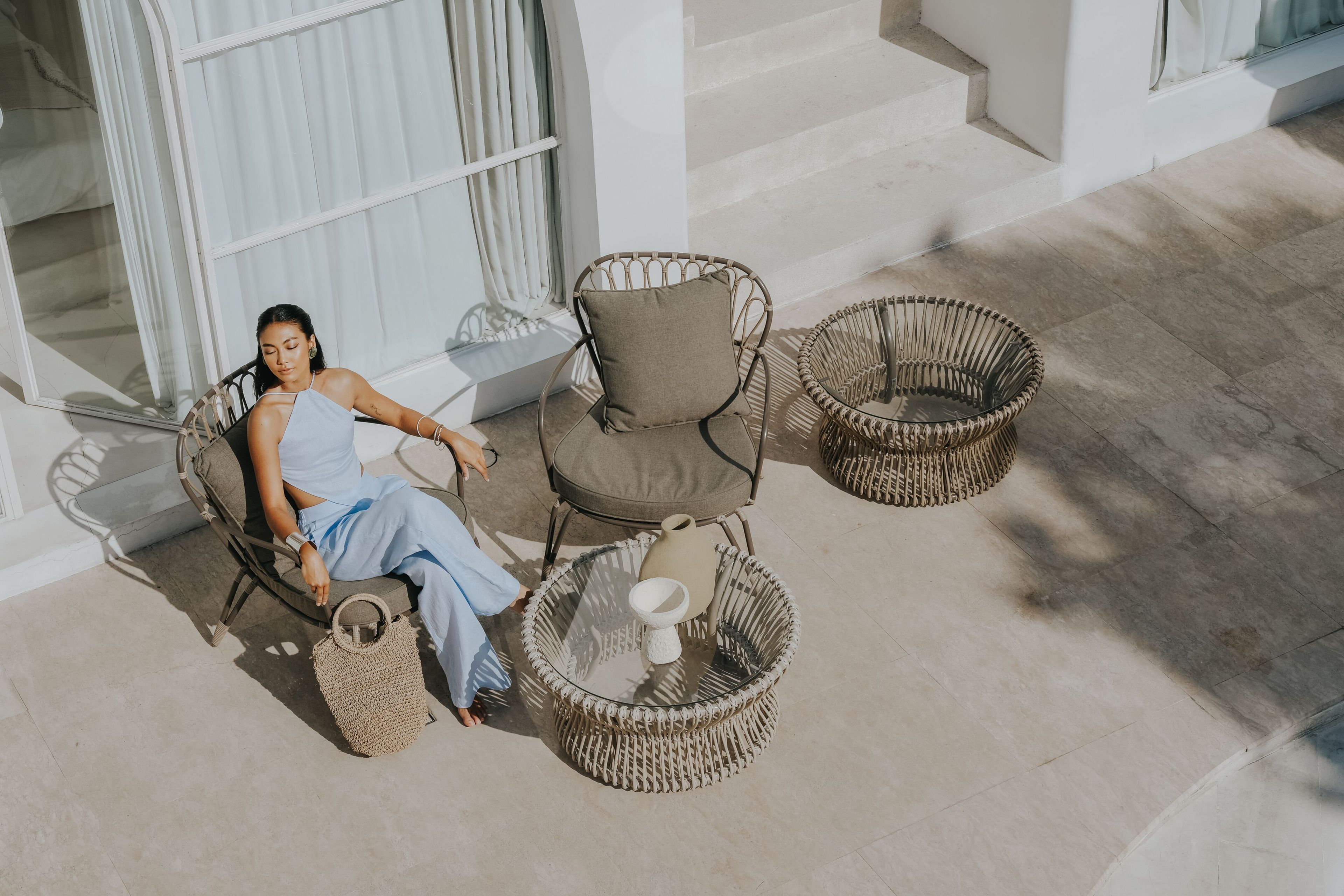 Круглый деревянный и стеклянный садовый журнальный столик cbdesign Capriccio ARCH-00140644 - Вид №14