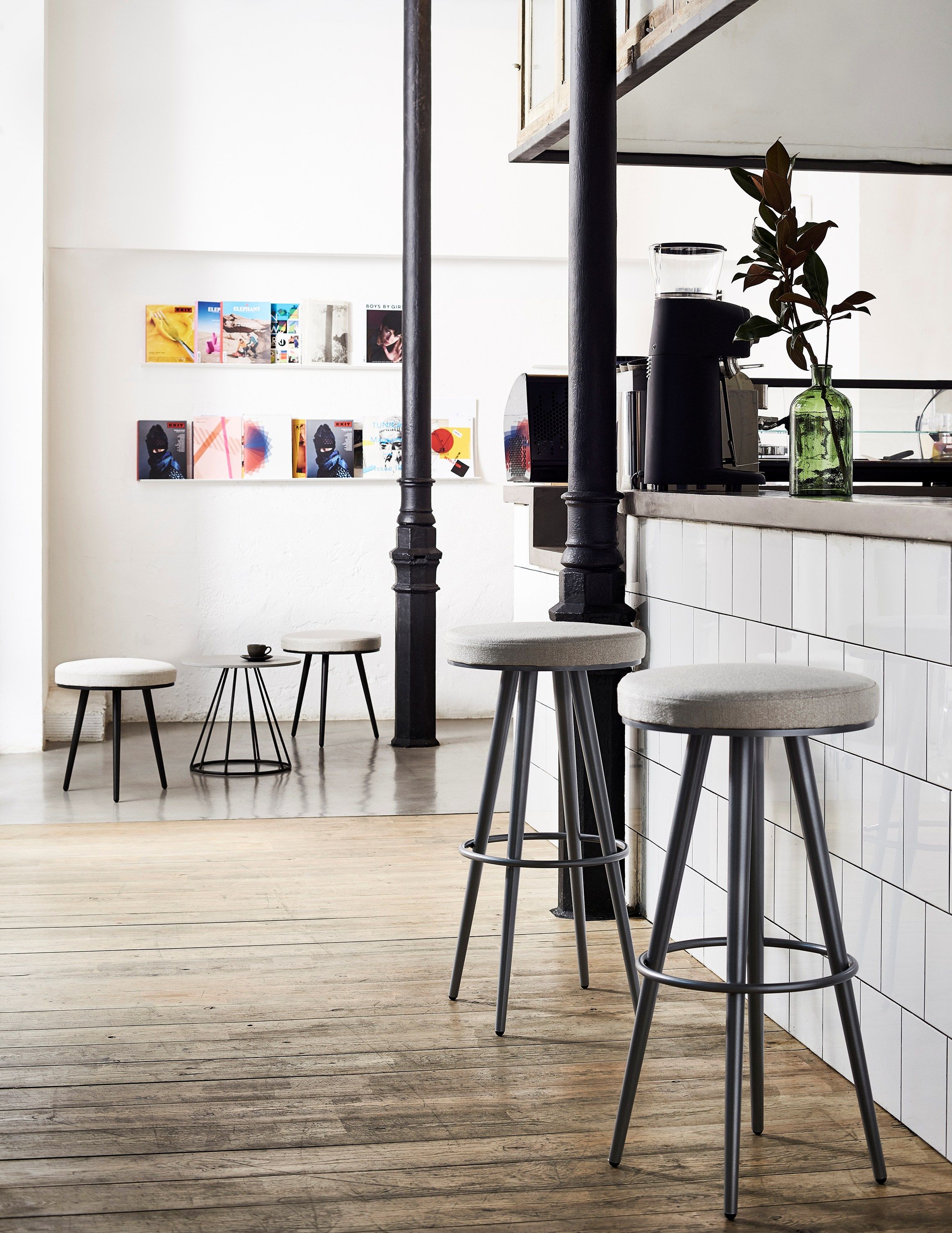 Высокий тканевый садовый стул с подставкой для ног Bivaq Vint ARCH-00125335 - Вид №4