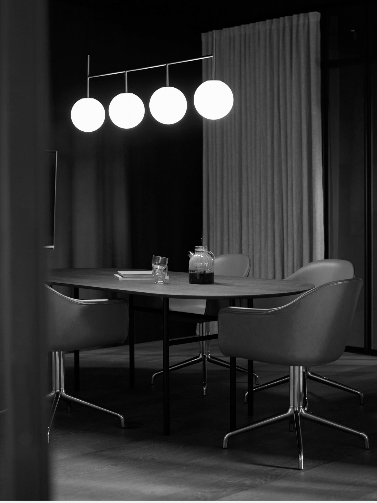 5709262026197 Обеденный стол Snaregade, овальный LuceLight  - Вид №1