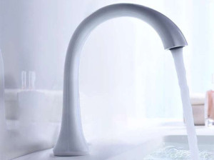 Напольный инфракрасный смеситель для раковины